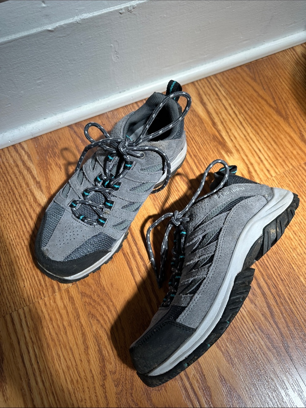 Columbia Women’s Crestwood Hike shoes size 7.5
